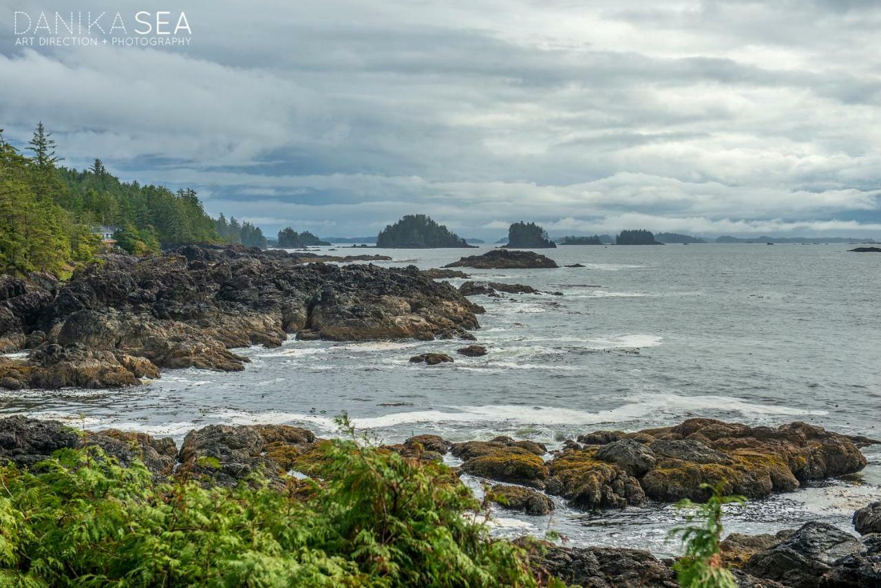 Hotel Sounds Of The Sea à Ucluelet Extérieur photo
